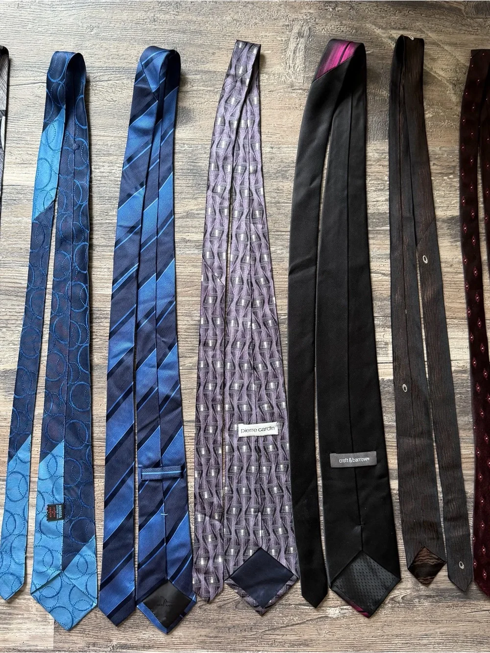 Lot of 7 assorted blue purple pink black men’s neck ties Puritan Croft & Barrow